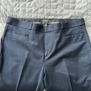 COPY - Banana Republic Sloan Curvy fit 12. Navy blue. 26" inseam. EUC